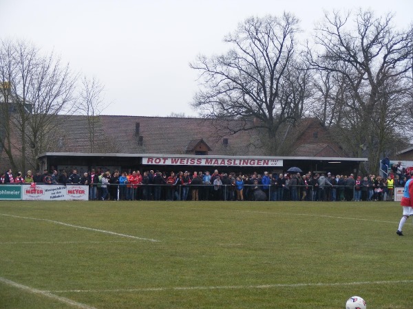 Sportplatz Maaslingen
